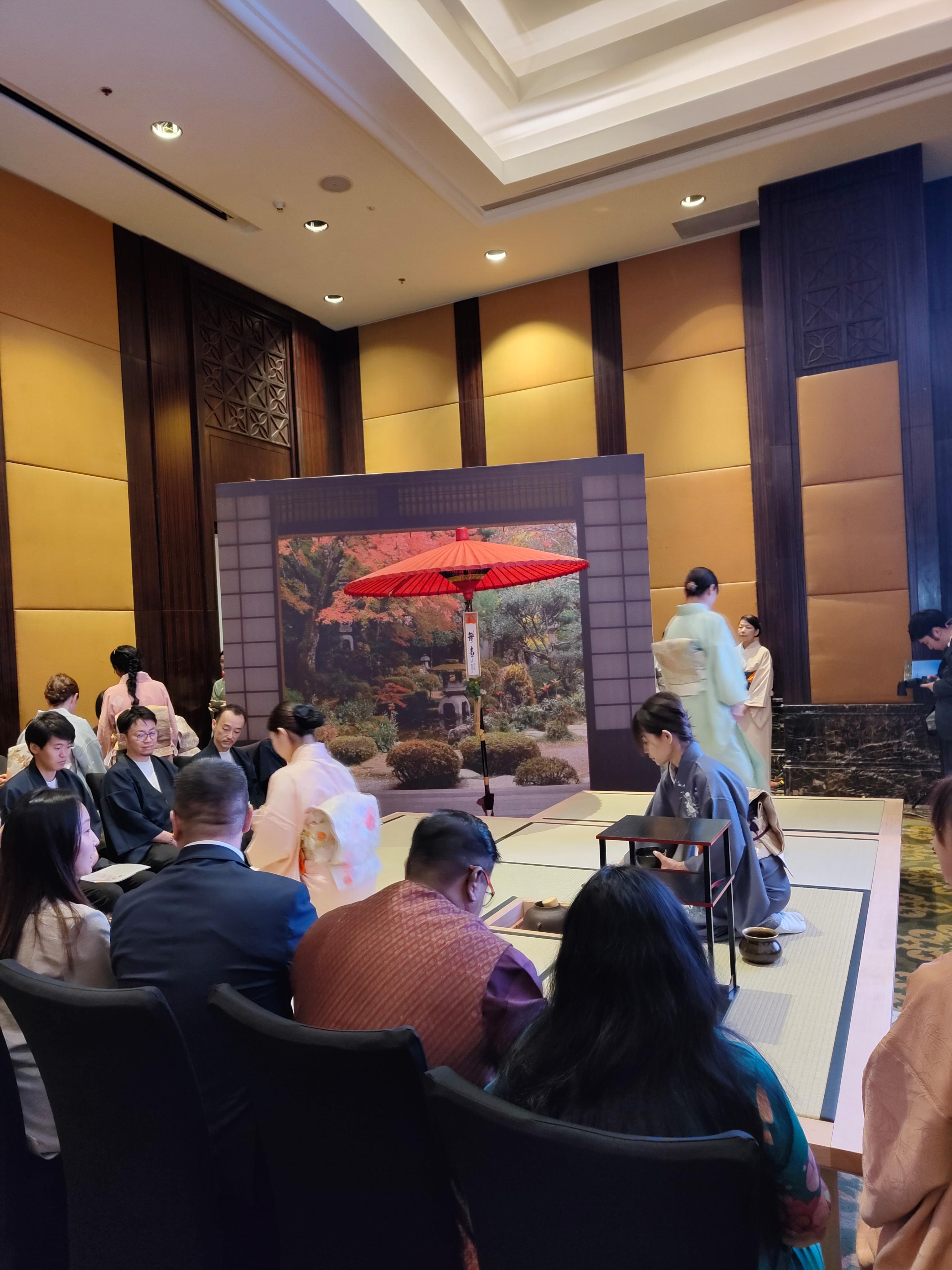 Event continuation image 2